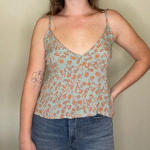 Floral cropped tank top